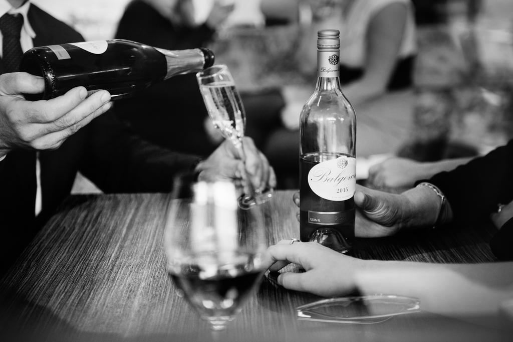 Balgownie Estate Yarra Valley Ярра-Ґлен Екстер'єр фото A bottle of grappa